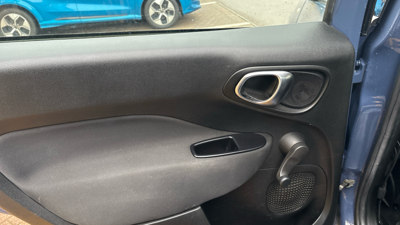 Fiat 500L 1.4 City Cross 5dr Petrol Hatchback